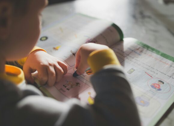 La diagnosi precoce: quando conoscere diventa il primo passo verso il benessere di tuo figlio pexels-stephentcandrews-10279416